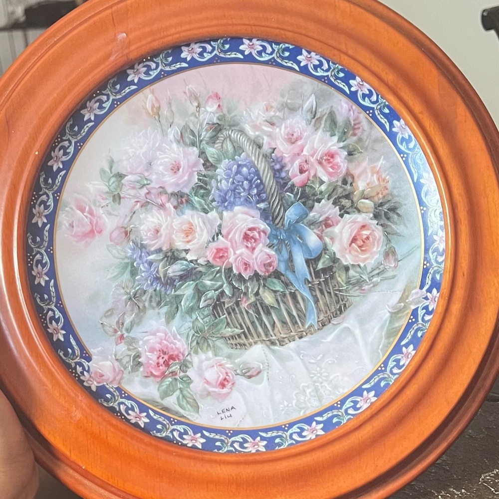 LENA LU S BASKET  BOUQUETS PLATE COLLECTION
